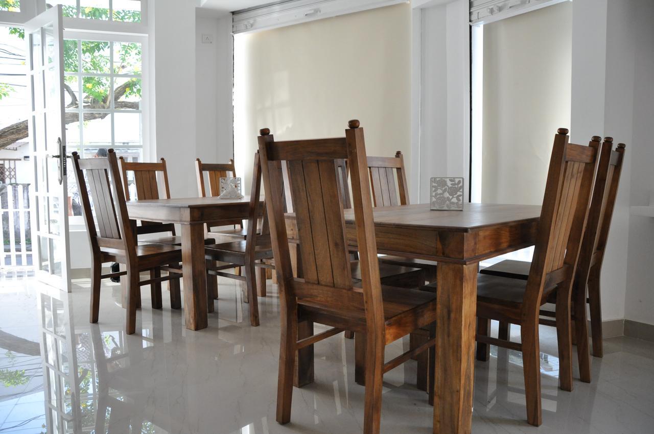 Hotel Daffodils Spice Court Kochi Zewnętrze zdjęcie