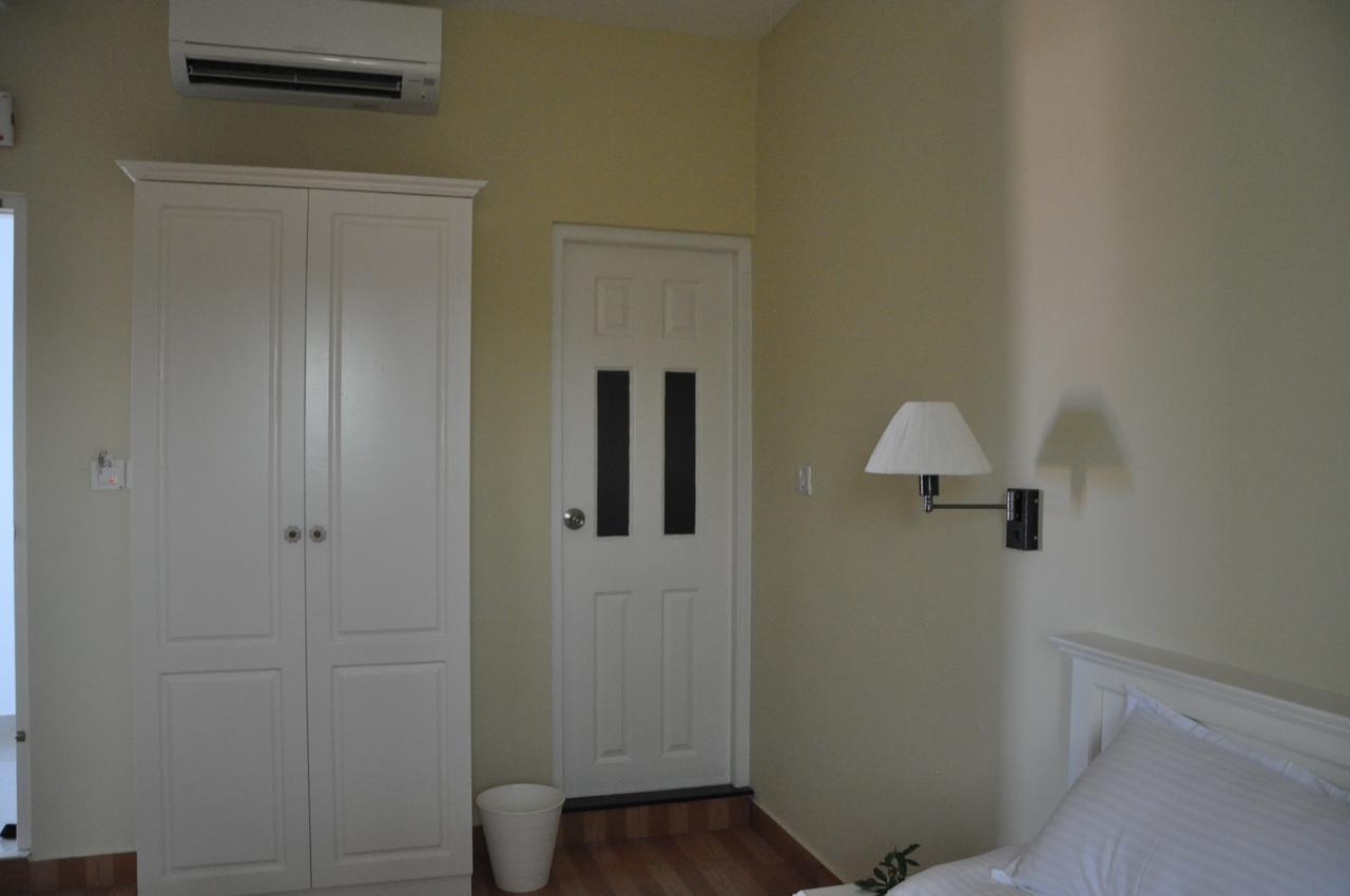 Hotel Daffodils Spice Court Kochi Zewnętrze zdjęcie
