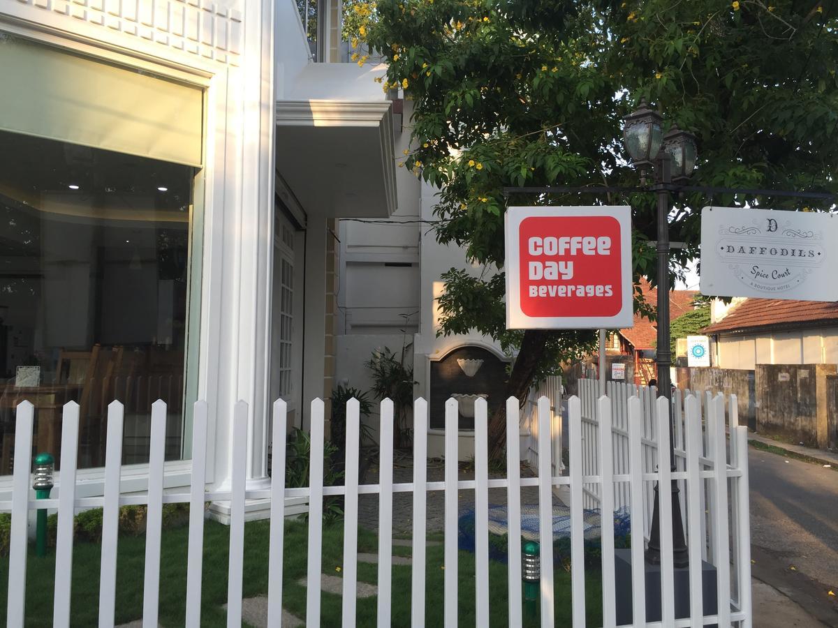 Hotel Daffodils Spice Court Kochi Zewnętrze zdjęcie